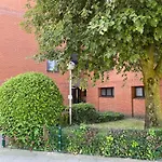 Mit Rheinblick, Messe, Balkon, Kueche, Parkplatz Appartement