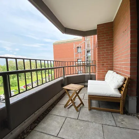 Mit Rheinblick, Messe, Balkon, Kueche, Parkplatz *