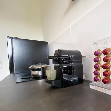 Mit Rheinblick, Messe, Balkon, Kueche, Parkplatz * Neuss